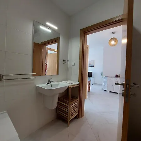 Apartment Encosta Do Sol