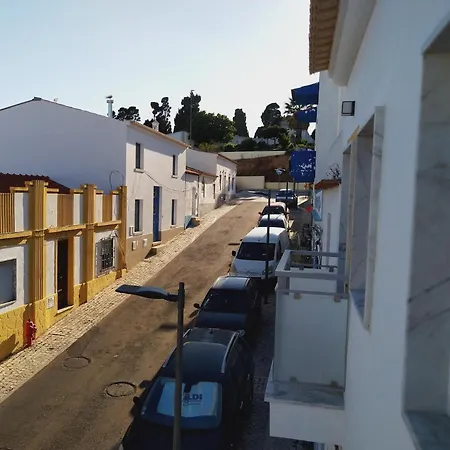 Апартаменты Encosta Do Sol